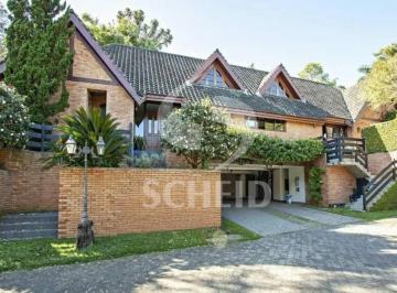 Casa · 650m² · 4 Quartos · 4 Vagas · Casa de condomínio em rua fechada !