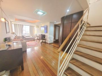 Apartamento · 205m² · 3 Quartos · 2 Vagas · Cobertura com 3 dormitórios, 1 suíte e 2 vagas individuais no bairro Auxiliadora, Porto Alegre/RS.