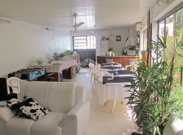 Casa · 256m² · 4 Quartos · 3 Vagas · Crédito Rio Branco vende , ótima oportunidade !!