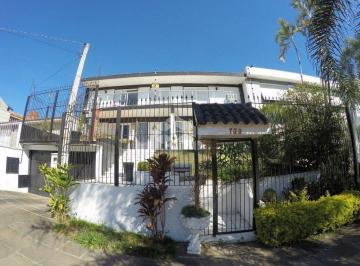 Casa · 690m² · 4 Quartos · 4 Vagas · Excelente casa nas Três Fugueiras