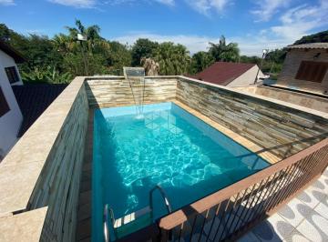Casa · 250m² · 4 Quartos · 3 Vagas · Crédito Real imóveis Petrópolis vende: Casa em Ipanema