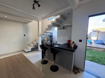 Casa · 220m² · 2 Quartos · 1 Vaga · Sobrado a venda no bairro Altos da Serra, Botucatu - 2 dormitorios e piscina