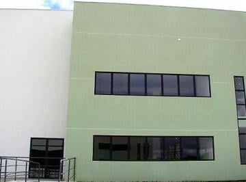 70b25390b758db820568e4a1c1ed1de5613c7df7 · Barracão para alugar, 582 m² por R$ 15.100,00/mês - Uberaba - Curitiba/PR