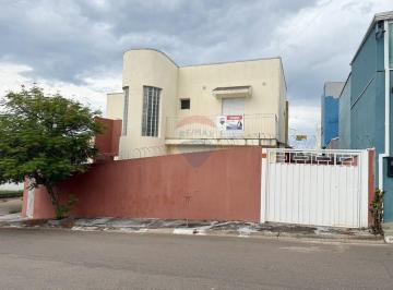 Casa · 117m² · 3 Quartos · 4 Vagas · Sobrado à Venda no Bairro Quinta dos Vinhedos