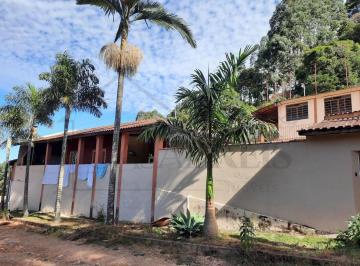 Rural · 2025m² · 3 Quartos · 1 Vaga · Chácara com Piscina