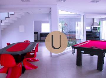 f579e685d74fe37bb9ce88939082cd4d5f70bc72 · Moderna Casa de Alto Padrão com 389 m² construídos, 600 m² de terreno, 3 suítes, aquecimento solar,