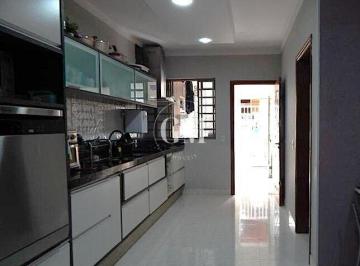 Casa · 281m² · 3 Quartos · 8 Vagas · Casa em Jardim do Lago, Jundiaí/SP