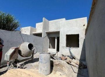56bb65a2bd27e2a31f1599d8c84509871bcb7eeb · Casa com 3 dormitórios à venda, 59 m² por R$ 437.000,00 - Sítio Cercado - Curitiba/PR