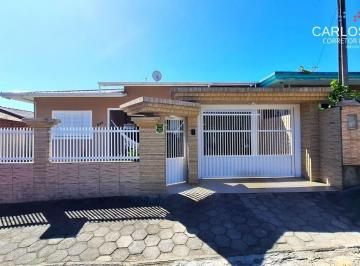 Casa · 90m² · 2 Quartos · 1 Vaga · Casa à venda no bairro Cabeçuda - Laguna/SC