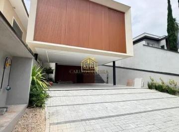 Casa · 222m² · 3 Quartos · 6 Vagas · Casa à Venda no Condomínio Aruã, Mogi das Cruzes/SP