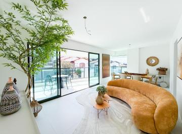 Sala 2 ambientes/Varanda Gourmet · Apartamento garden com 3 quartos à venda no bairro Santa Luzia em Juiz de Fora/MG.