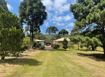 Rural · 1437m² · 4 Quartos · 2 Vagas · Chácara em Botiatuva, Campo Largo/PR