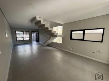 Casa · 160m² · 3 Quartos · 2 Vagas · Sobrado Geminado em Pirabeiraba