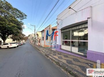 Comercial · 130m² · Casa comercial à venda em Socorro/SP, com recepção, sala, cozinha, banheiro, área de serviço, corred