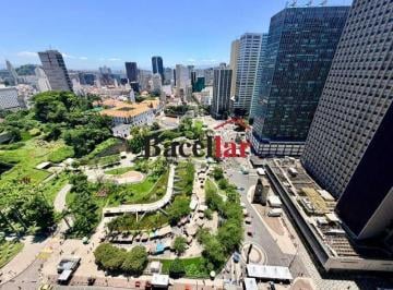 Apartamento · 31m² · 1 Quarto · Studio :  / Residencial / Centro