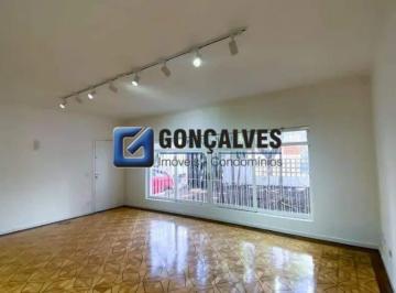 Casa · 332m² · 3 Quartos · 3 Vagas · Sobrado para Aluguel em Jardim do Mar, SBC | 3 Quartos, 1 Suíte, 3 Vagas