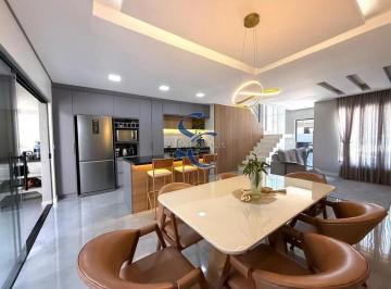 Casa · 140m² · 4 Quartos · 2 Vagas · Casa em condomínio no Umbará