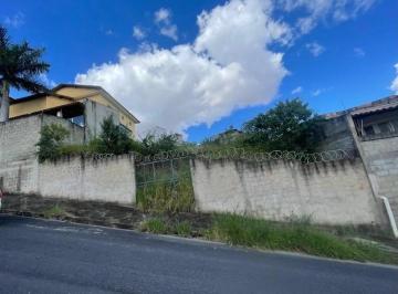 Terreno · 378m² · Lote plano no bairro Arvoredo, excelente opção para investidor!