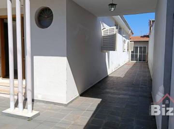 b90a9255c0149055f4f2bc82c0a03c43e2128bf6 · ótima casa para locação próxima ao mercadão Vianelo