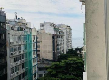 Apartamento · 126m² · 3 Quartos · 1 Vaga ·
Copacabana | Apartamento reformado| 3 quartos, sendo 1 suite