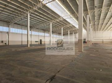 b2e26ede469c4a03eb15b287dee1005132ae9678 · Galpão para alugar, 3600 m² por R$ 126.000,00/mês - Piraporinha - Diadema/SP
