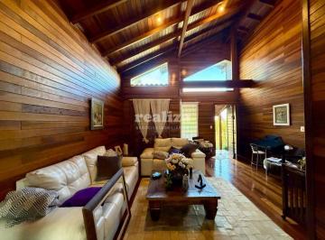 Casa · 86m² · 2 Vagas · CASA 02 DORMITÓRIOS EM CANELA
