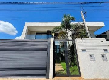 0315f61f484f14428e86578bea3c34ab85412d1b · Sobrado com 3 dormitórios, sendo 1 suíte, à venda, 298 m² por R$ 2.100.000 - Jardim Lancaster - Foz 