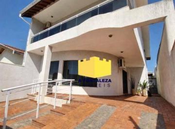 0c70c73cc3de869534a3c3ef1c7a3cf388b2b275 · Casa assobradada para trocar com apto de menor valor