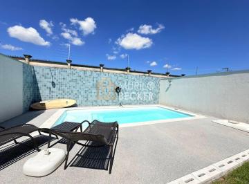 Casa · 175m² · 3 Quartos · 2 Vagas · Sobrado 3 dormitórios ( 2 suítes), 2 vagas, Bosque dos Manacás Jacareí.