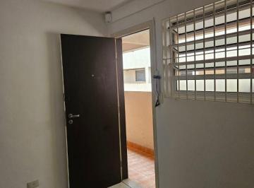 bf3d340e2487904b919d5d73d4c6d43d95b56a4f · Kitnet com 1 dormitório à venda, 35 m² por R$ 215.000 - Aclimação - São Paulo/SP