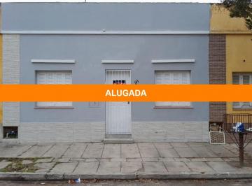 Foto 01 · Casa para locação no Centro de Santa Vitória do Palmar-RS: 1 quarto, 1 sala, 1 banheiro - 75m². Venh