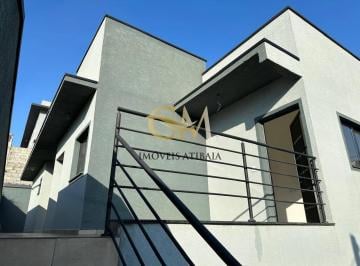 Casa · 85m² · 3 Quartos · 2 Vagas · Sobrado à venda em Bom Jesus dos Perdões!