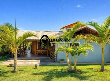 Casa · 198m² · 3 Quartos · 6 Vagas · Casa à venda em condomínio 3 Quartos, 1500m², Piscina - Esmeraldas - MG