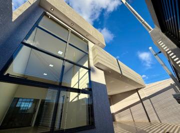 Casa de 3 quartos, Ceilândia · Casa de 3 quartos, 2 suítes, Alto Padrão, financia até 100%, QNP 32.