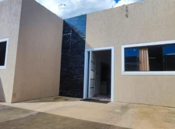 Casa de 3 quartos, Ceilândia · Excelente casa 3 quartos c/ 1 suíte, 3 vagas, lote 250 m², escriturado, QNM 9