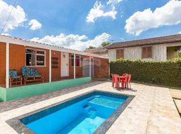 Casa · 226m² · 4 Quartos · 3 Vagas · Casa com Piscina em Piraquara com área total de 634 m²