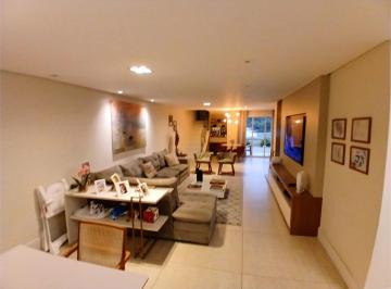 Casa de 3 quartos, São Paulo · Casa com 3 Quartos, 250 m² à Venda em Vila Mariza Mazzei