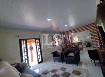 Rural de 2 quartos, Ibiúna · Linda chácara com água nos fundos em Ibiúna
