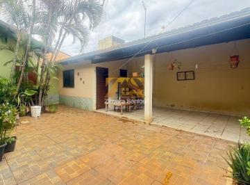 Casa · 90m² · 4 Quartos · 2 Vagas · Casa 4/4, sendo 1 suíte, 90 m² - 806 sul (Arse 82) - Palmas/TO