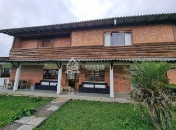 Casa · 4 Quartos · 4 Vagas · Casa com 4 quartos, Planta Deodoro - Piraquara