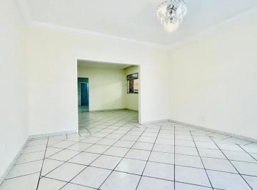 Casa · 226m² · 3 Quartos · 3 Vagas · Casa 3 Quartos com 1 Suíte - Jardim Atlântico