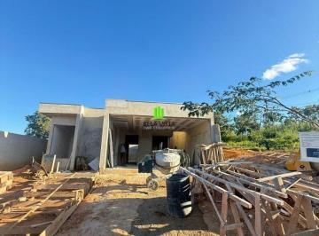 Casa · 179m² · 3 Quartos · 2 Vagas · Casa em construção