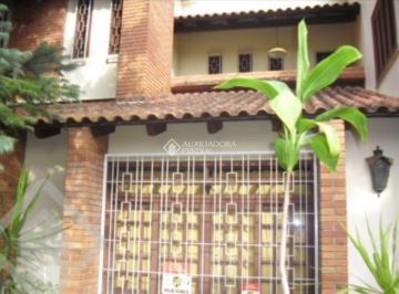 Casa · 400m² · 4 Quartos · Excelente casa em rua calma e arborizada. Área construída de 400 m