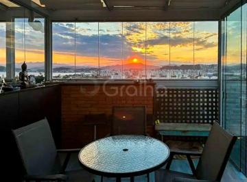 Apartamento · 170m² · 3 Quartos · 2 Vagas · Cobertura de 170m² com 3 suítes em Capoeiras