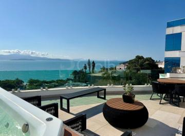 Apartamento · 350m² · 4 Quartos · 4 Vagas · Cobertura com 4 suítes com 530m² em Jurerê.