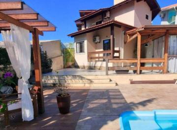Casa · 233m² · 3 Quartos · 2 Vagas · Casa de 3 Dormitórios Porteira Fechada na Pedra Branca