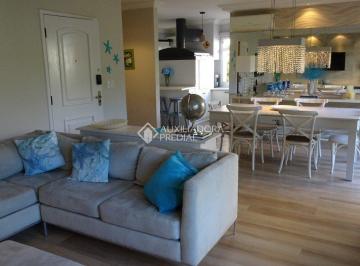 Apartamento · 157m² · 3 Quartos · 2 Vagas · Excelente apartamento em ótima localização em frente a Lagoa