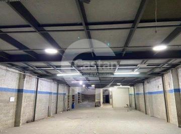 Comercial · 750m² · 1 Quarto · Galpão/Depósito/Armazém em Vila Invernada
