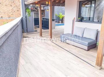 Casa · 300m² · 4 Quartos · 5 Vagas · Casa de 04 quartos a venda no Floramar!
