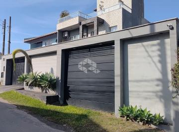Casa · 128m² · 3 Quartos · 3 Vagas · CASA TRIPLEX À VENDA COM VISTA PARA O MAR E MONTANHAS - 3 QUARTOS, TERRAÇO GOURMET E AMPLO TERRENO